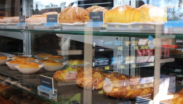 bluemarket store pastry